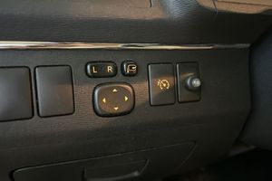 Toyota Avensis bild 24