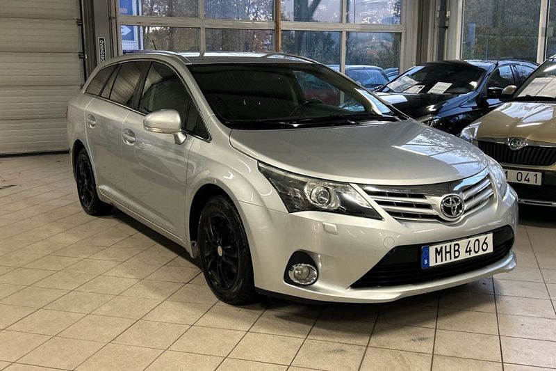 Toyota Avensis bild 7