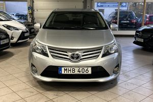 Toyota Avensis bild 4