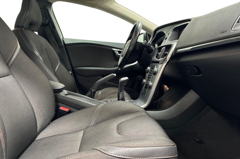 Volvo V40 bild 14