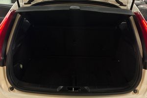 Volvo V40 bild 10