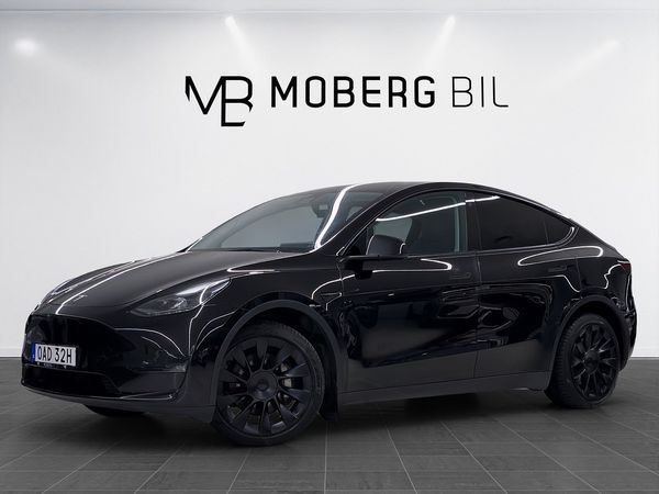 Tesla Model Y Long Range AWD 514hk Pano Läder Drag Navi - 2022