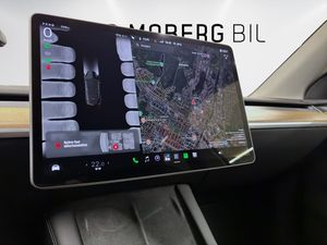Tesla Model Y bild 20