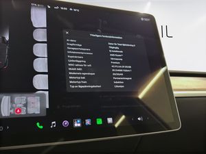 Tesla Model Y bild 21
