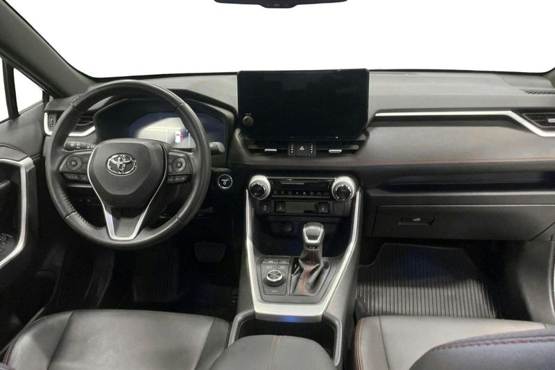 Toyota RAV4 bild 6
