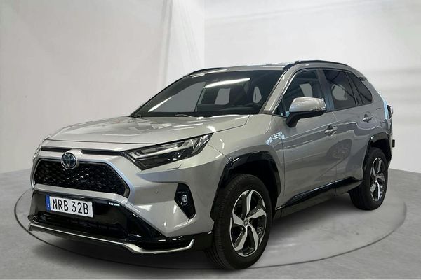 Toyota RAV4 2.5 Plug-in Hybrid AWDi (306hk) - 2023