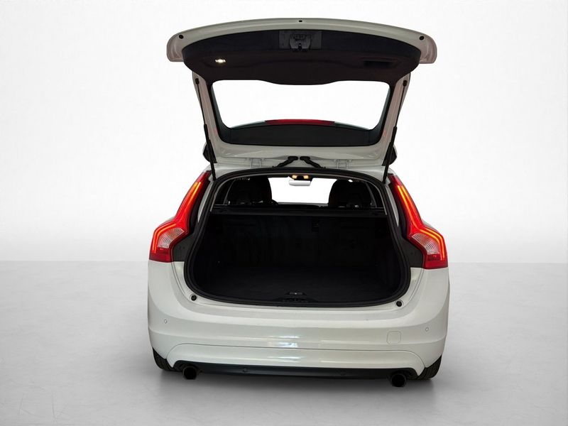 Volvo V60 bild 24