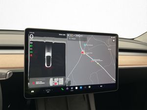 Tesla Model Y bild 20