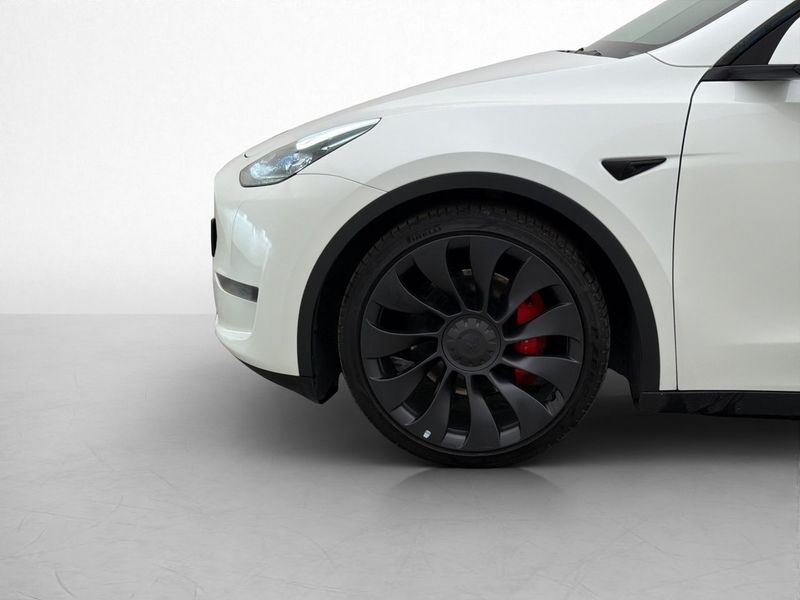 Tesla Model Y bild 31