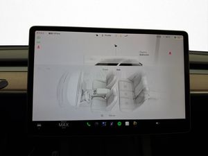 Tesla Model Y bild 25