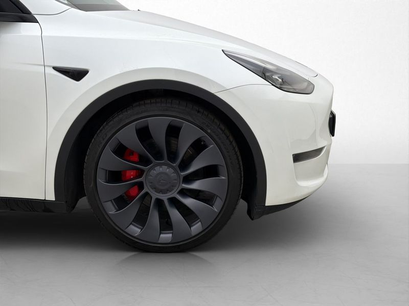 Tesla Model Y bild 34