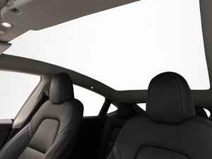 Tesla Model Y bild 17