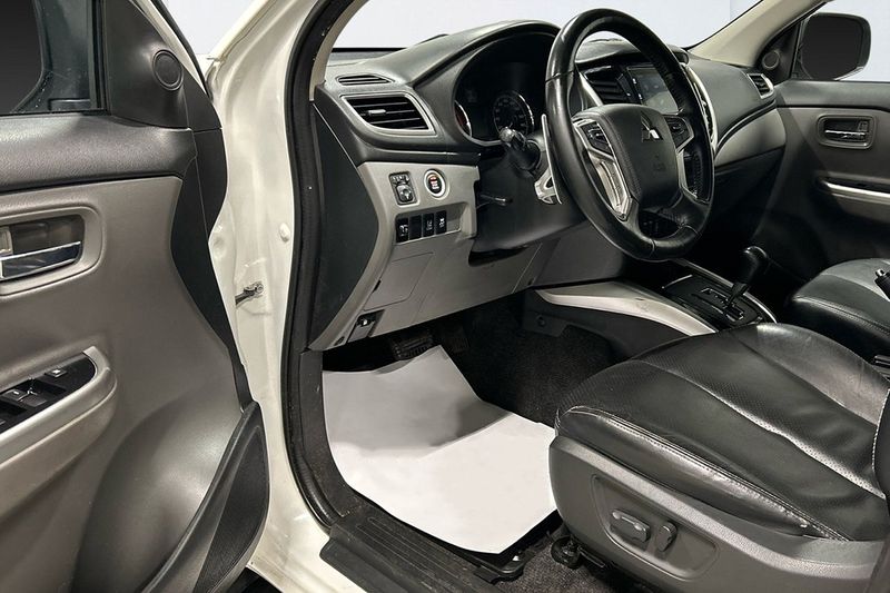 Mitsubishi L200 bild 6