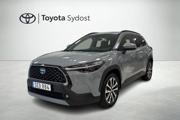 Toyota Corolla Cross Hybrid AWD-i Style Pluspaket Automat Rattvärme - 2024