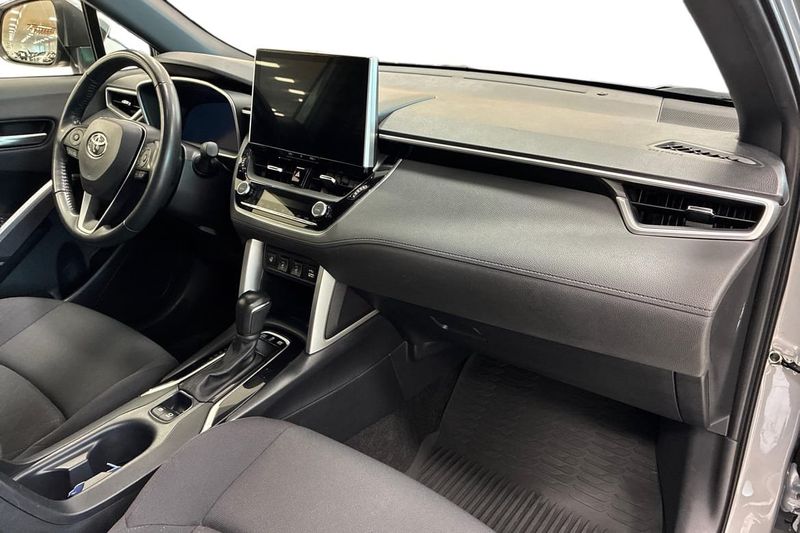Toyota Corolla Cross bild 6
