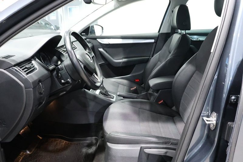 Skoda Octavia bild 5