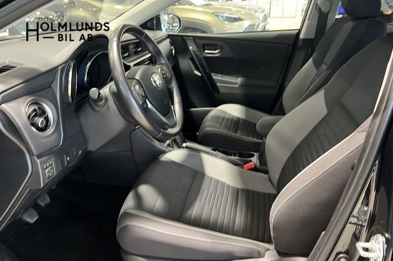 Toyota Auris bild 6