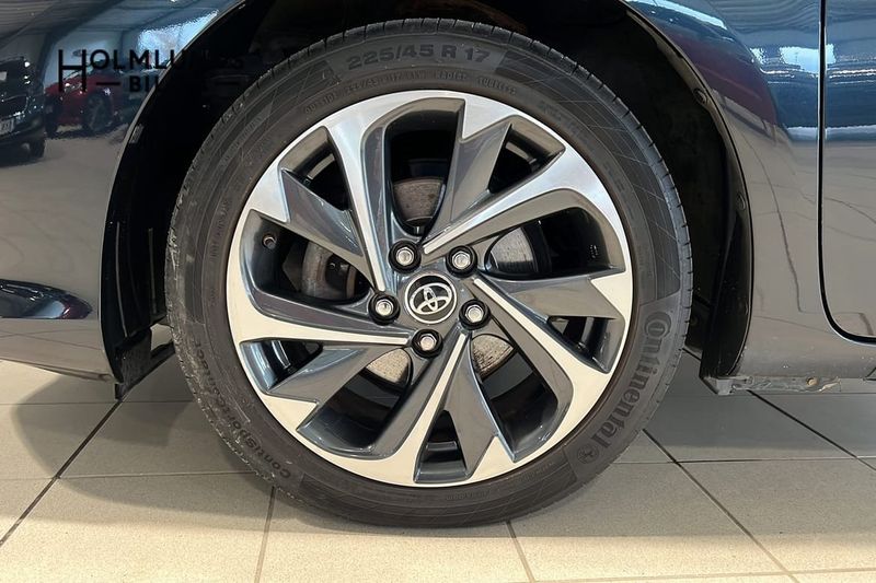 Toyota Auris bild 5