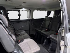 Ford Tourneo Custom bild 9