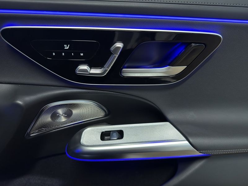 Mercedes E300 bild 17
