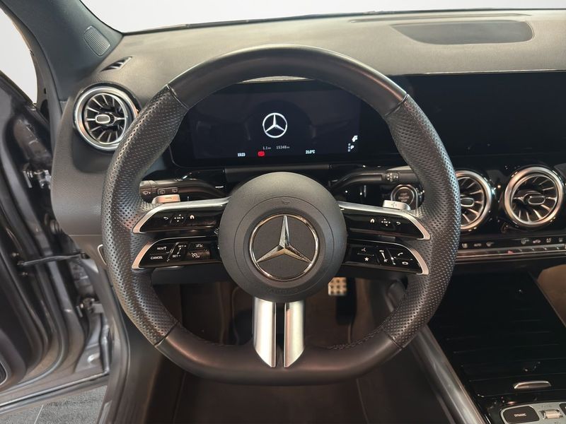 Mercedes GLA250 bild 11