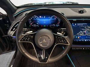Mercedes E300 bild 11