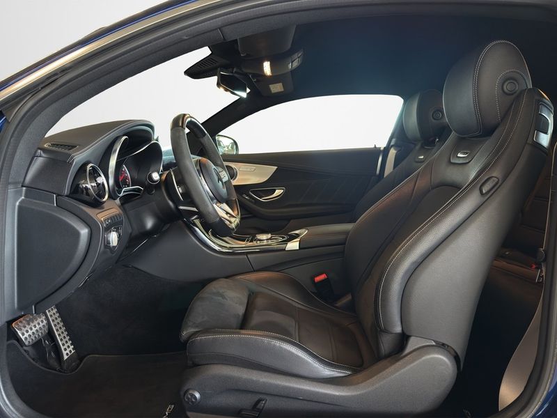 Mercedes C63 AMG bild 9