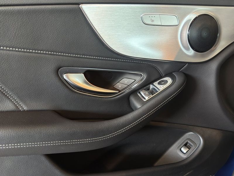 Mercedes C63 AMG bild 14