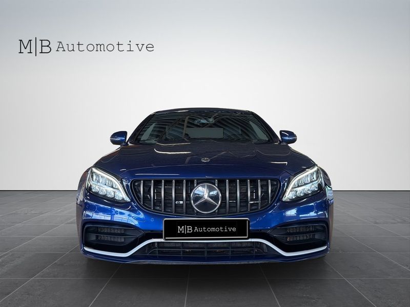 Mercedes C63 AMG bild 2