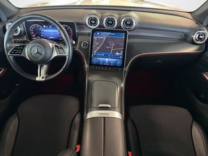 Mercedes GLC220 bild 12