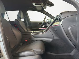 Mercedes GLC220 bild 15