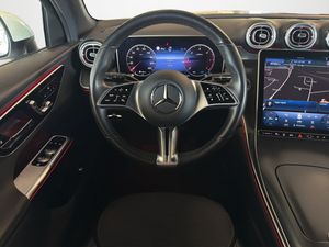 Mercedes GLC220 bild 10