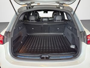 Mercedes GLC220 bild 19