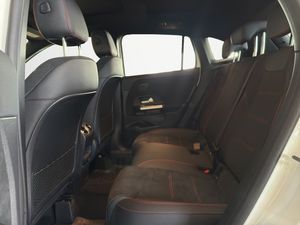 Mercedes GLA250 bild 20