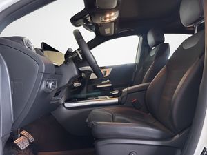 Mercedes GLA250 bild 9