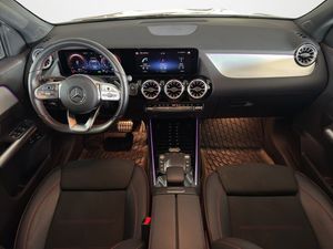Mercedes GLA250 bild 11