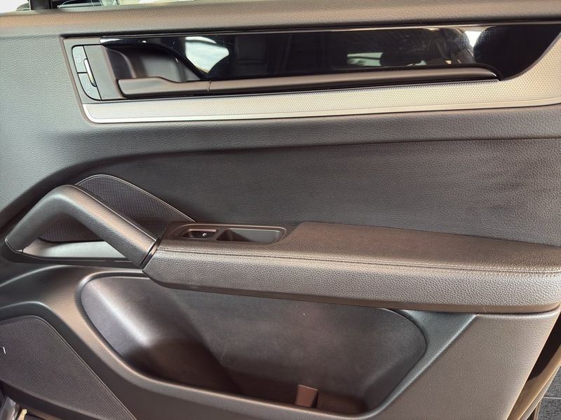 Porsche Cayenne bild 15