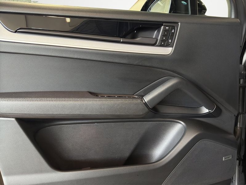 Porsche Cayenne bild 18