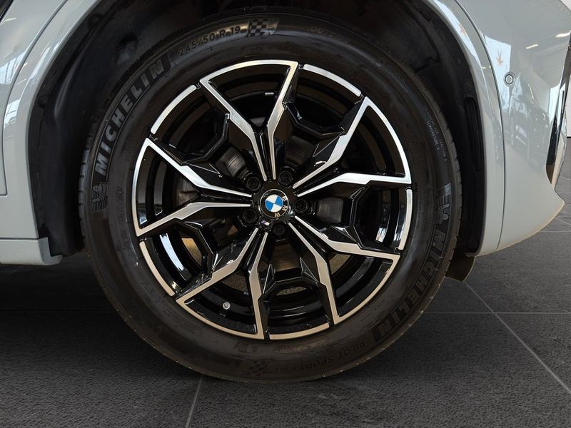 BMW X4 bild 16