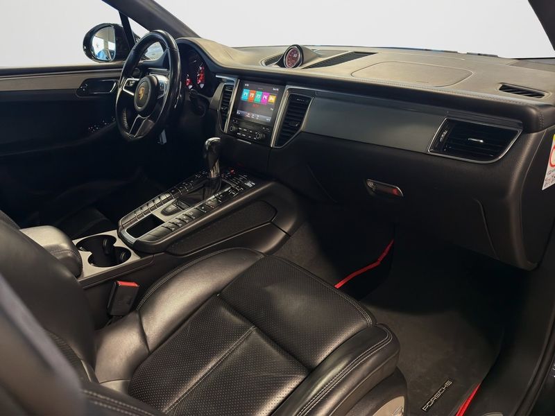 Porsche Macan bild 18