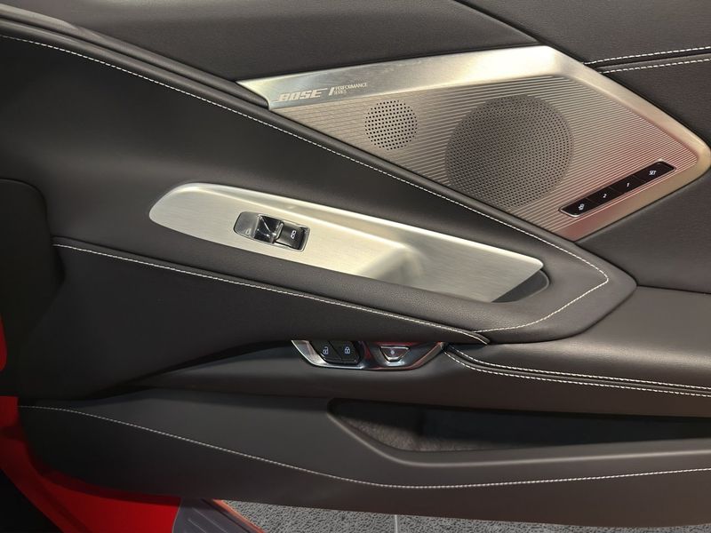 Chevrolet Corvette bild 16