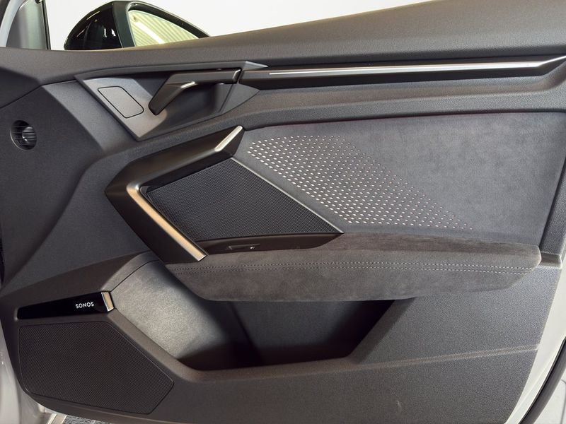 Audi RS3 bild 19