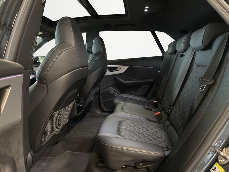 Audi Q8 bild 14