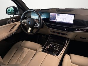 BMW X7 bild 14