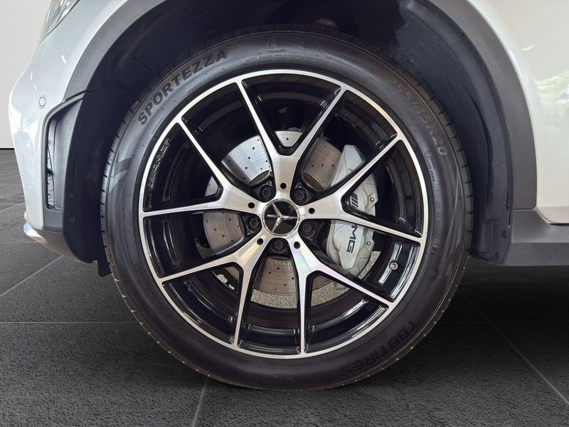 Mercedes GLC43 AMG bild 21