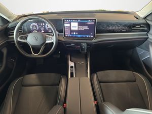 Volkswagen Passat bild 11
