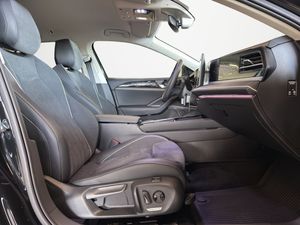 Volkswagen Passat bild 17