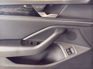 Volkswagen Passat bild 14