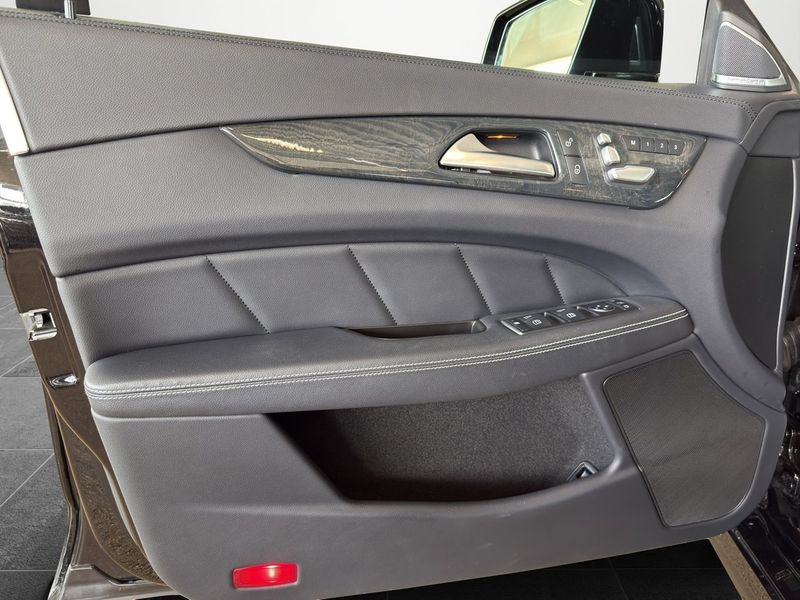 Mercedes CLS400 bild 14