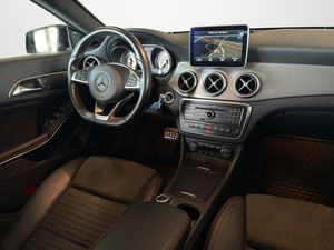 Mercedes CLA220 bild 16